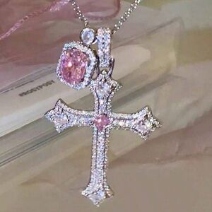 💖🤍💖 ELEGANT SILVER CROSS PENDANT NECKLACE WITH PINK CRYSTAL RHINESTONES❗️